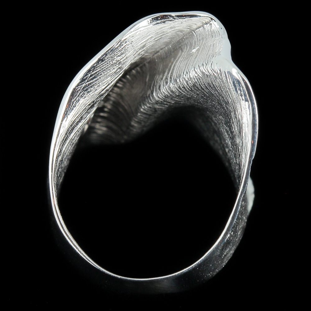 Schitterende zilveren ring, mat en gepolijst/gediamanteerd