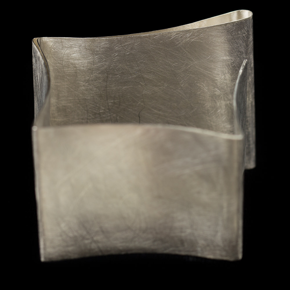 ORI0117005 - Zilver en gematteerde vierkante slavenarmband
