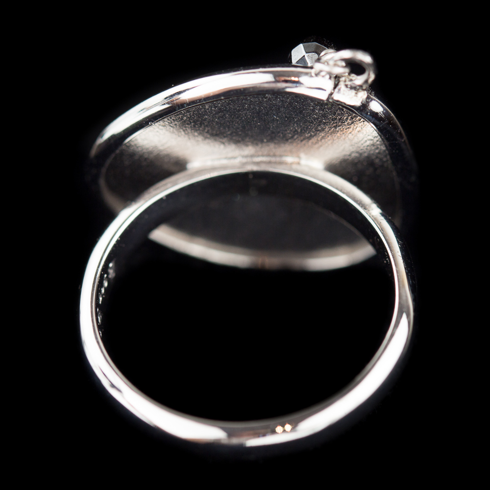 Originele zilveren ring met hematiet