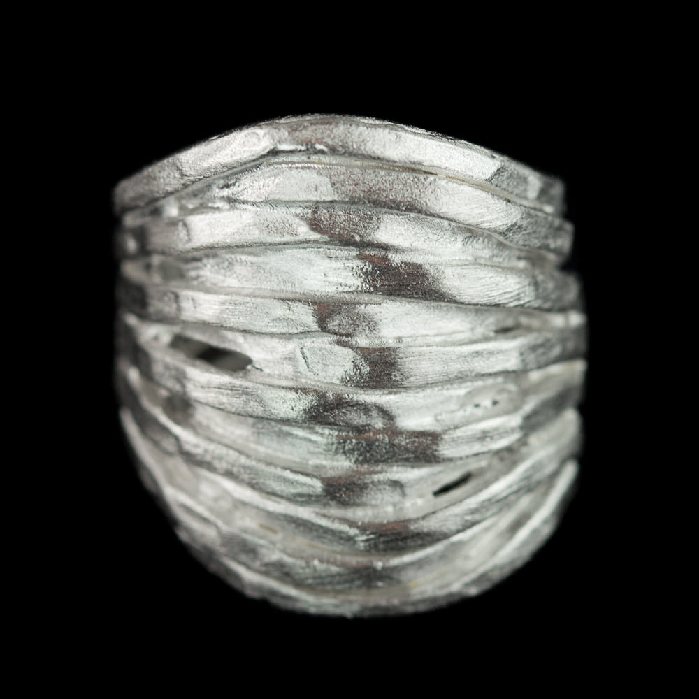 OGI0518001 - Brede geribbelde en matte zilveren ring