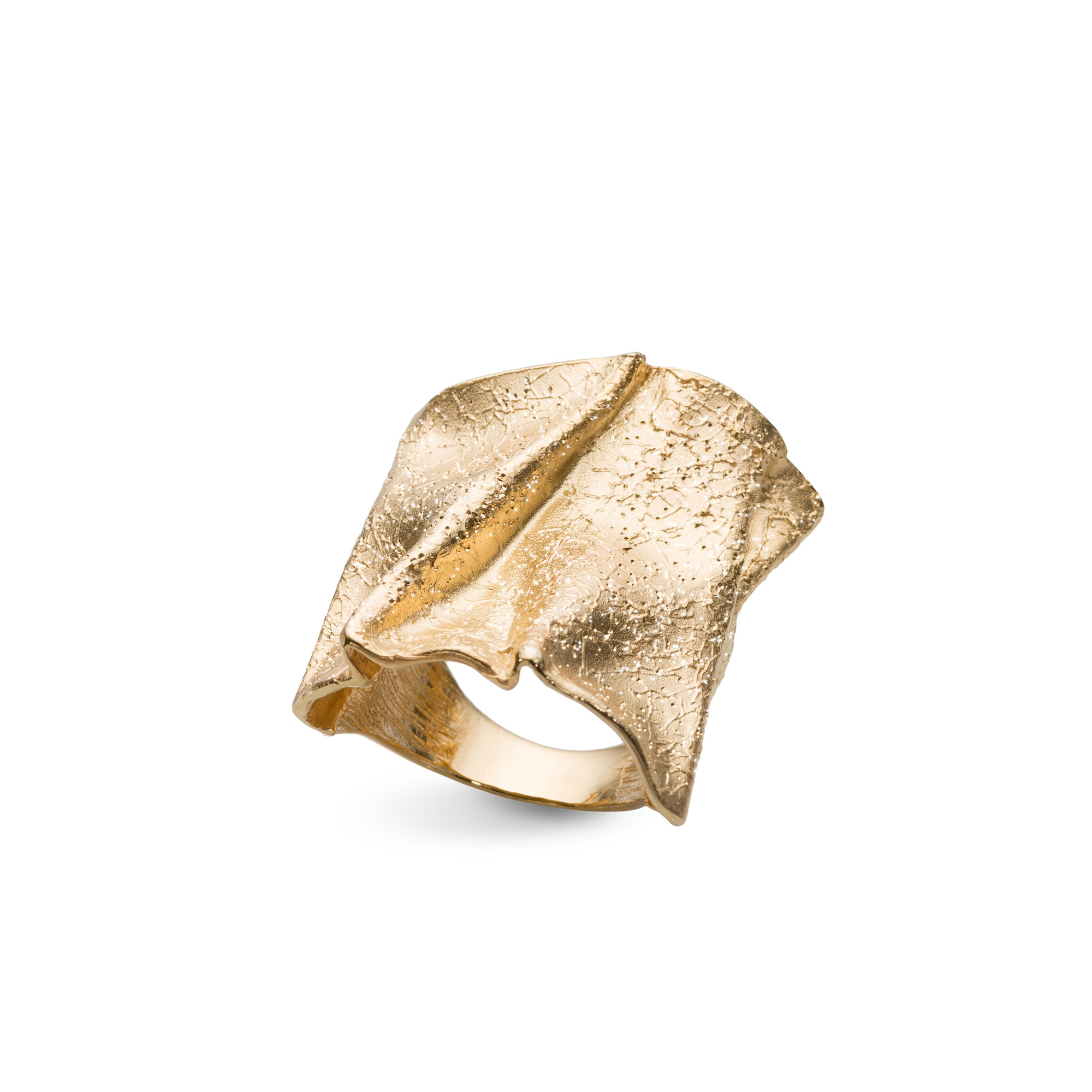 Beautiful gold-plated wide and folded ring