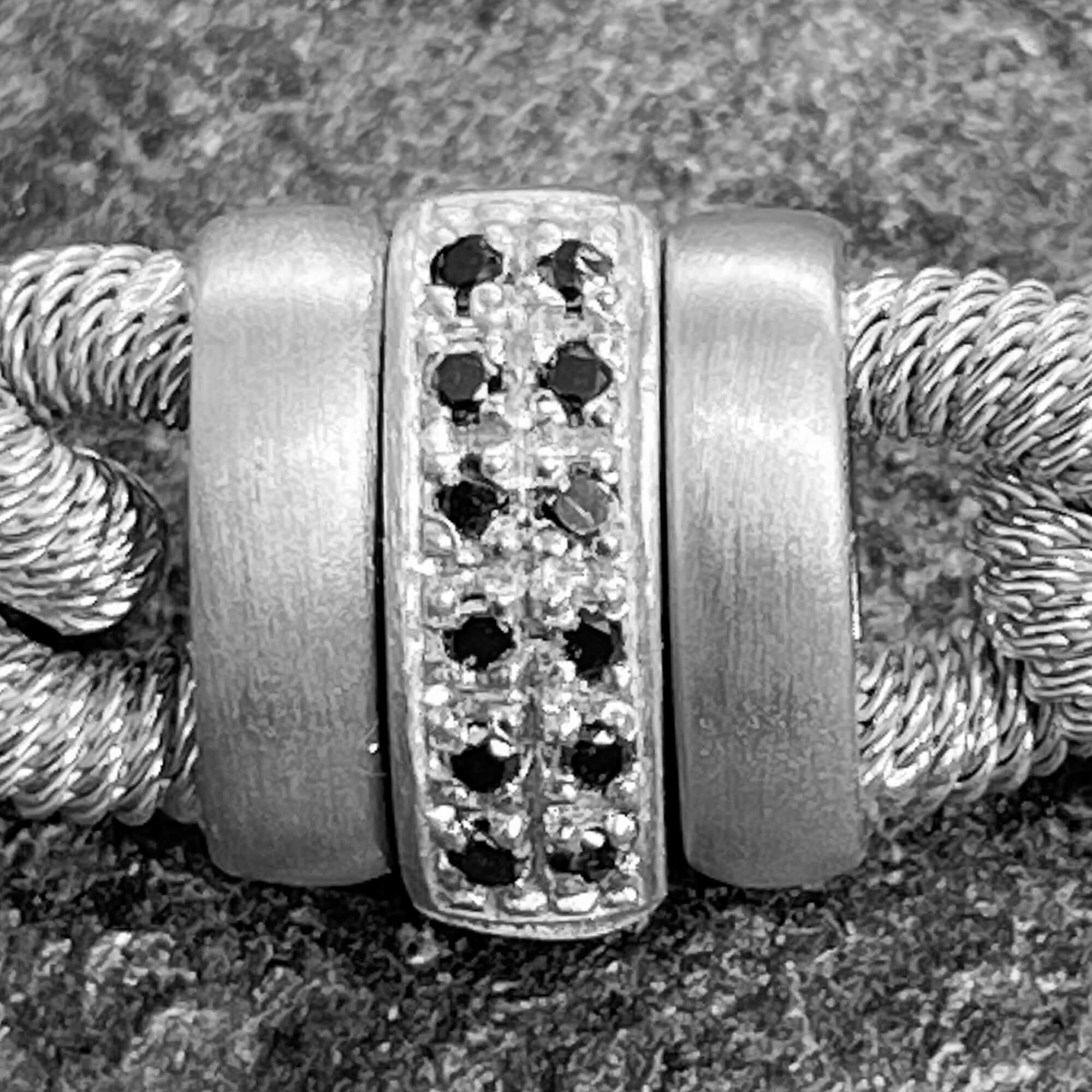 Wit zilveren schakelarmband voor heren met zwart diamant