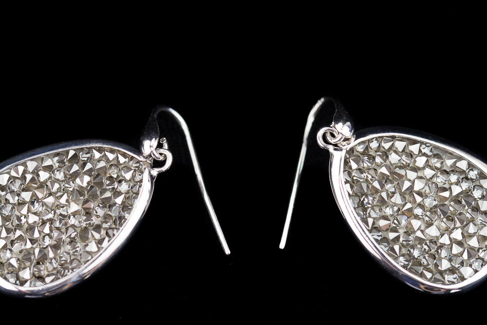 OX0218005 - Afhangende ovalen oorbellen met hematiet