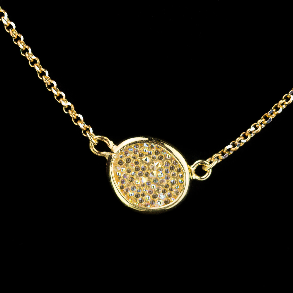 Short necklace of gold plated silver with sparkles