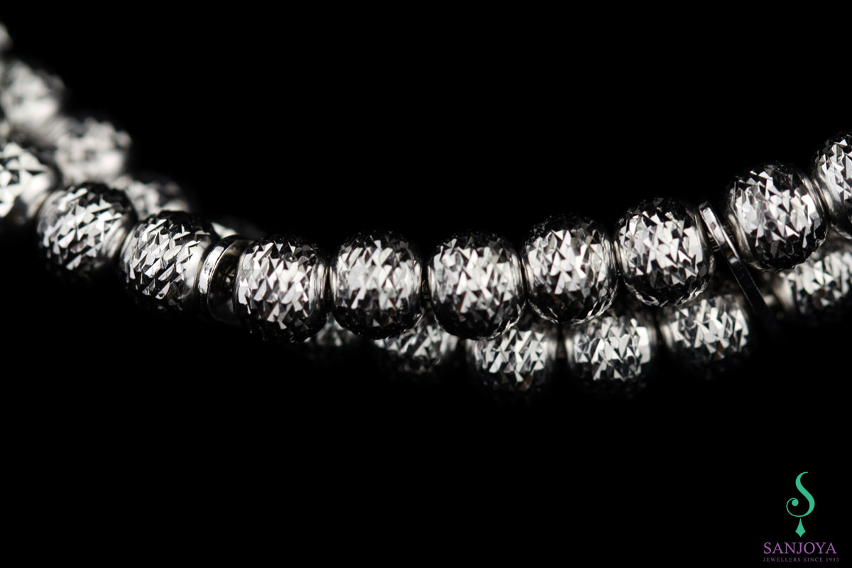 Sophisticated bracelet of two rows of silver 5mm