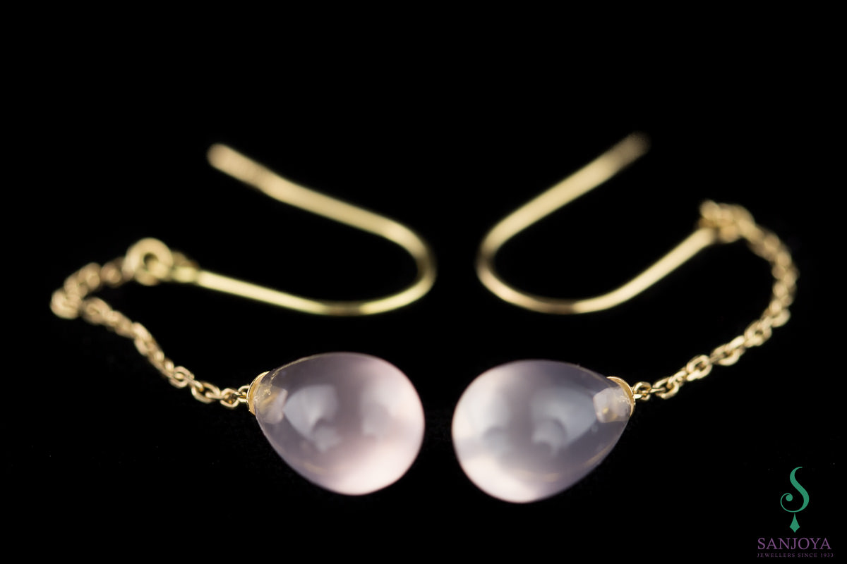 NO0418002 - 18Kt geel gouden en lange oorbellen met roze quartz steen