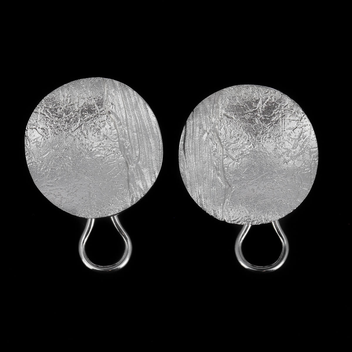 L022003 - Zilver, ronde en gediamanteerde oorbellen