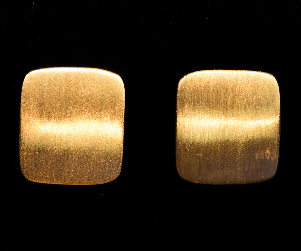 Plated matt square earrings