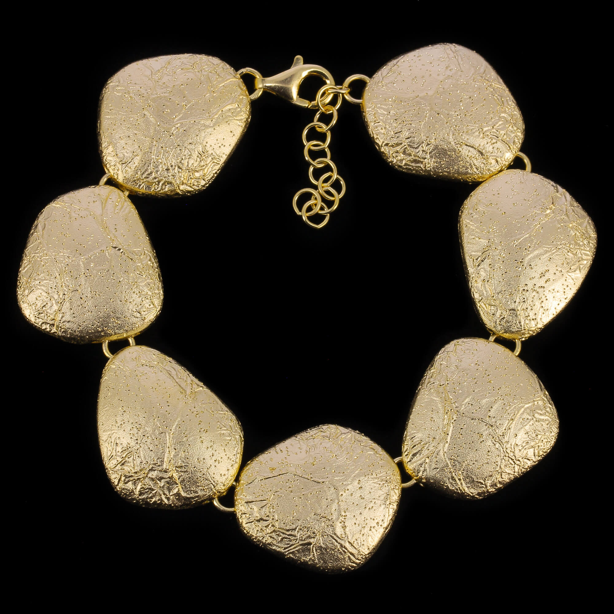 Gold-plated and beautiful bracelet with coffee bean designs