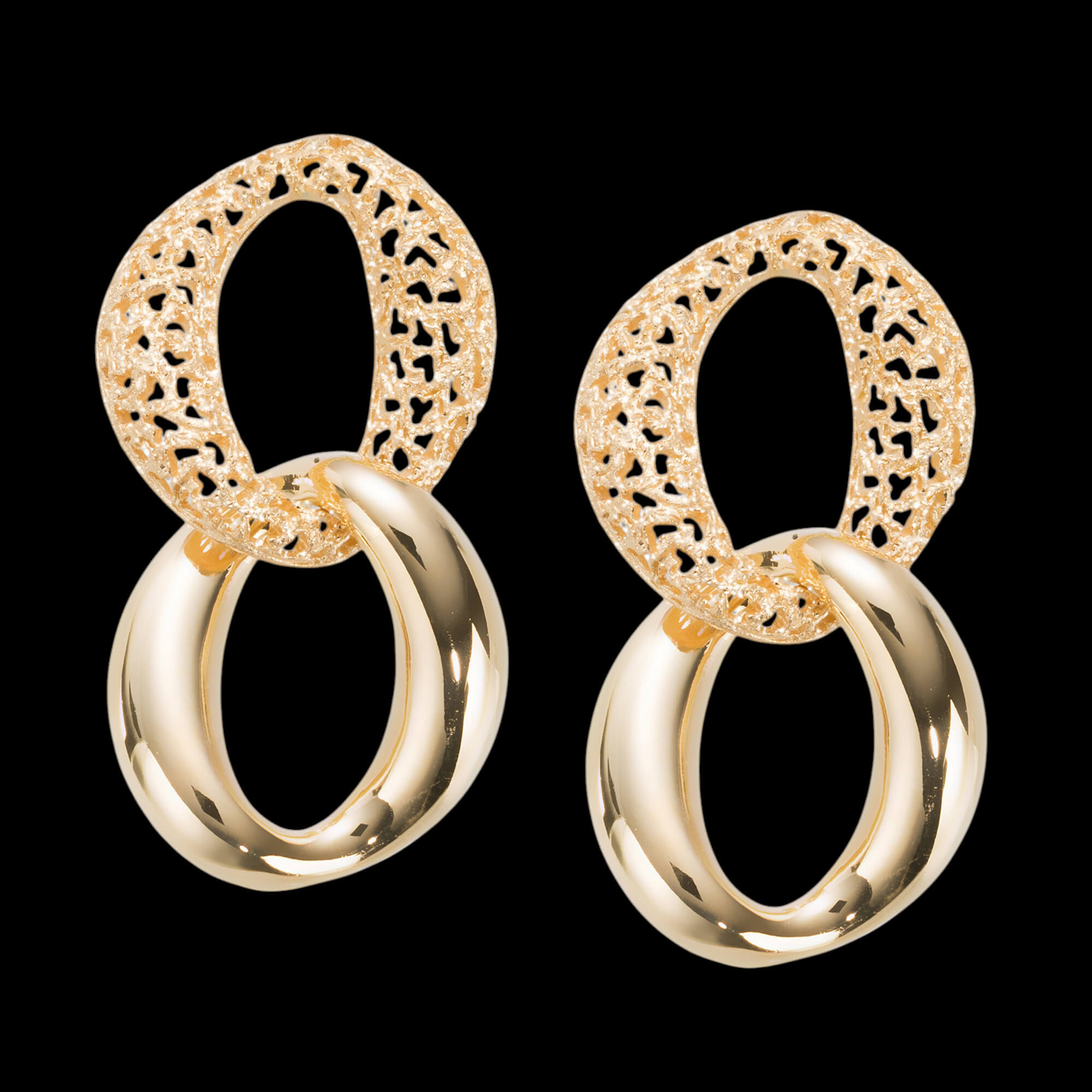 Gold-plated double-link earrings with lacework  Gold-plated double-link earrings with lacework