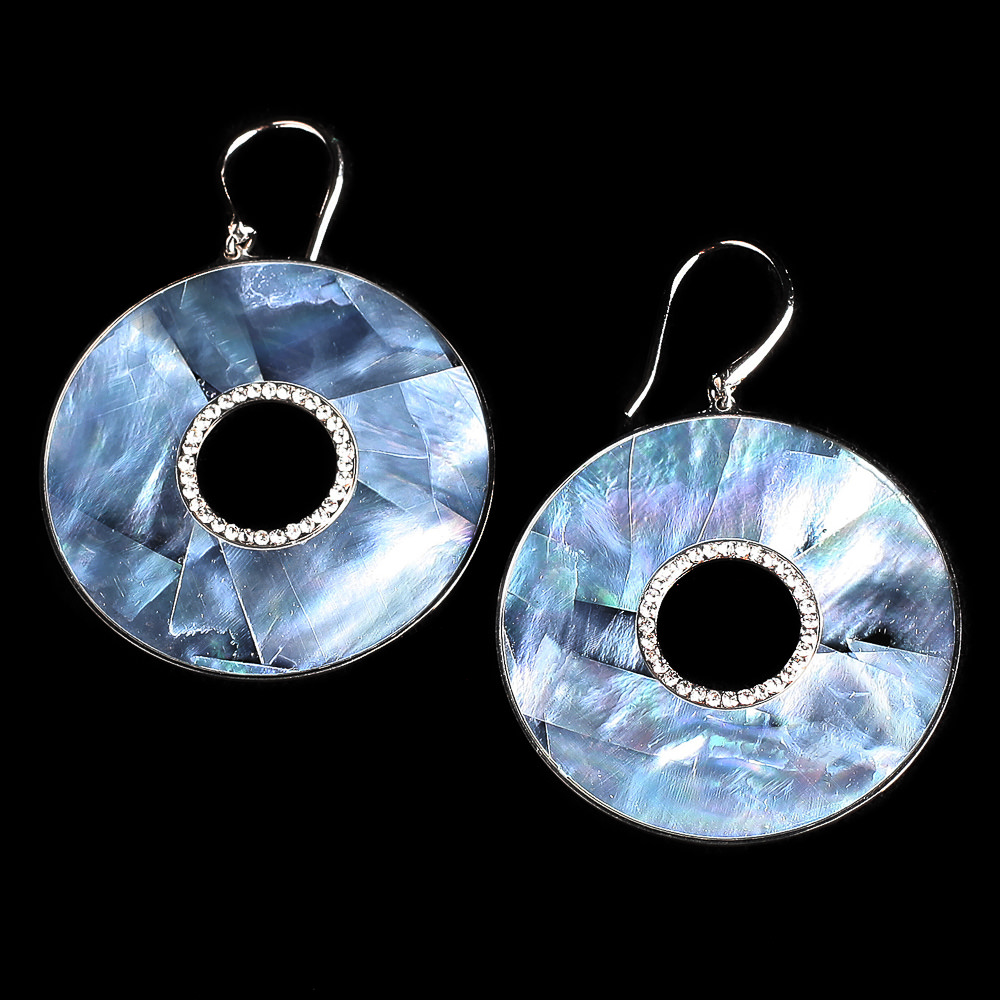 Italian earrings with round blue decorated pendants