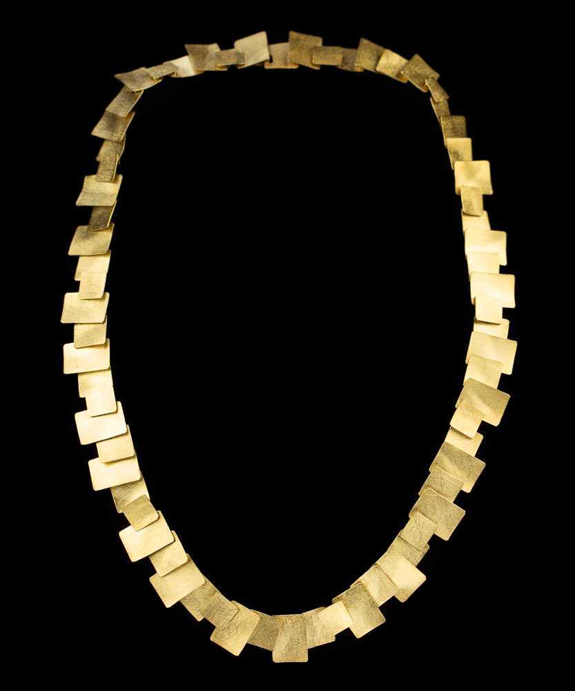 Goldplated silver necklace with square closed links