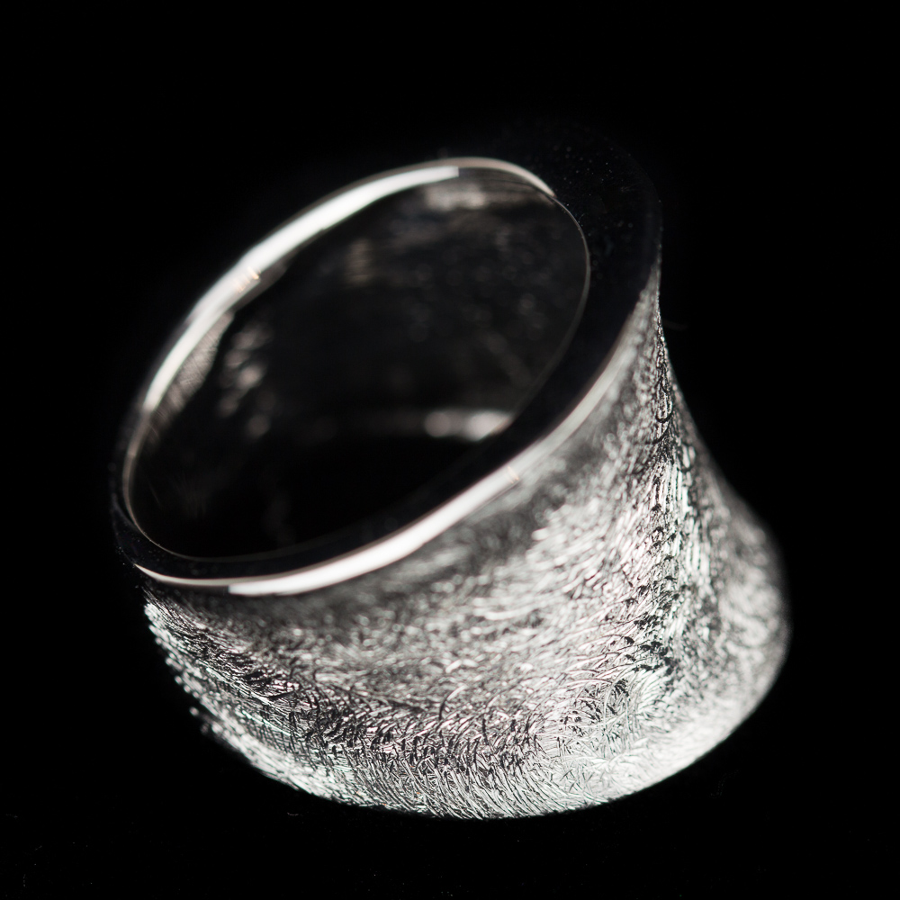 Zilveren matte Sanjoya ring