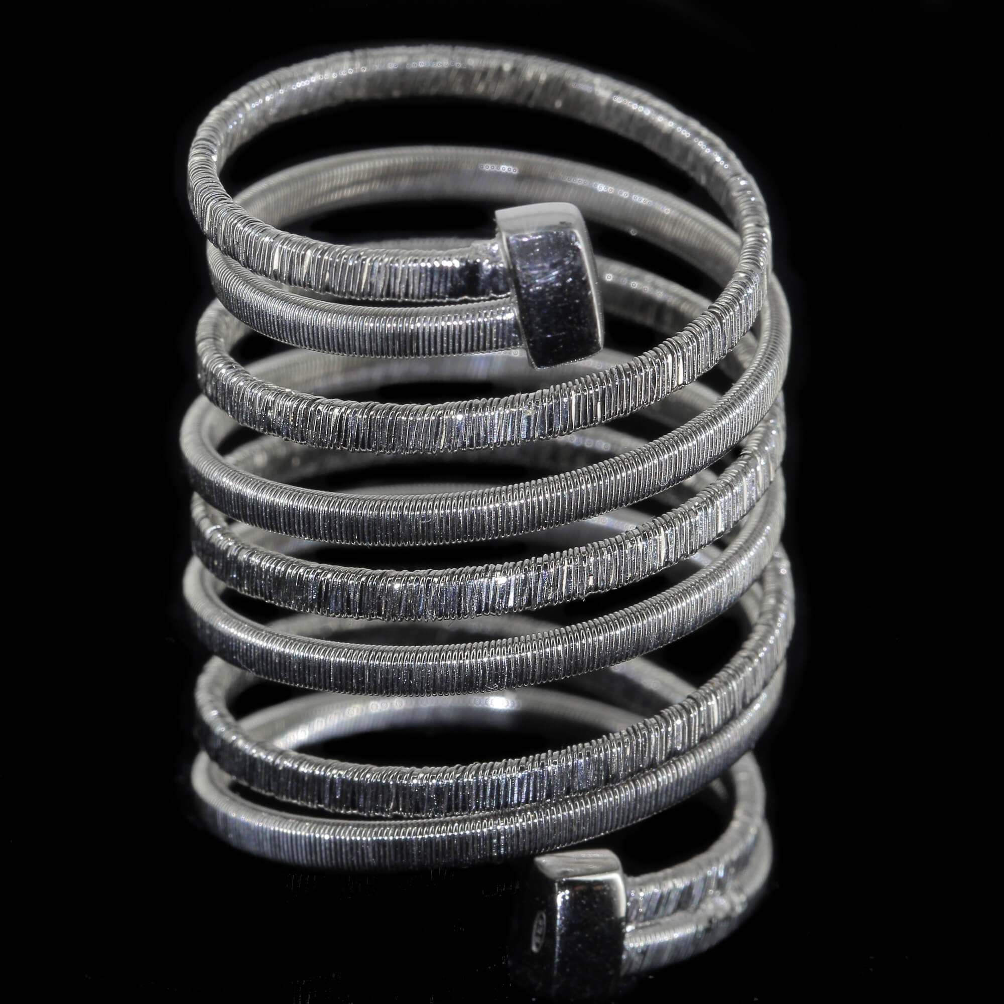 DEL0421006 - Zilveren en brede meerdradige ring