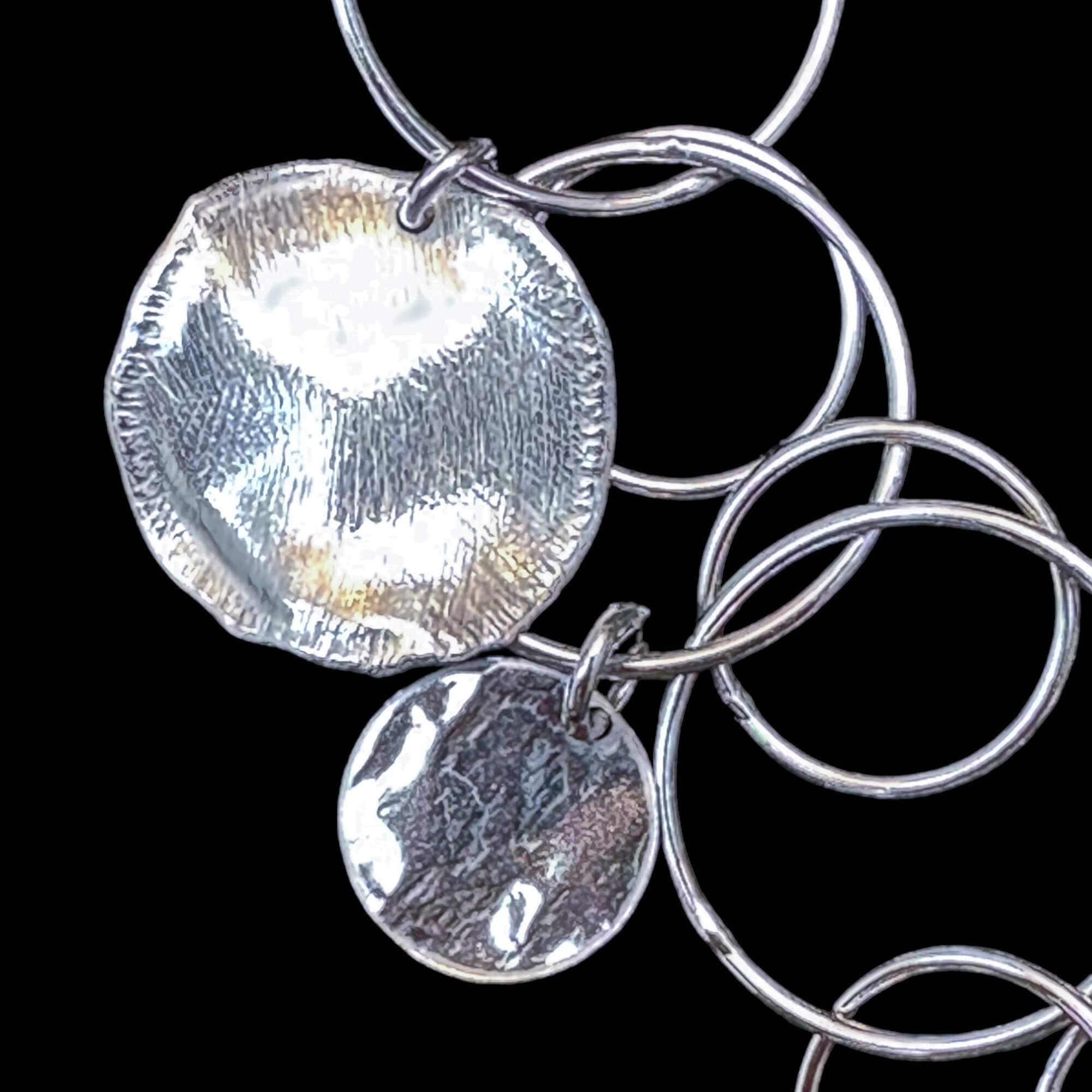 Offenes und geschlossenes rundes Gliederarmband aus Silber