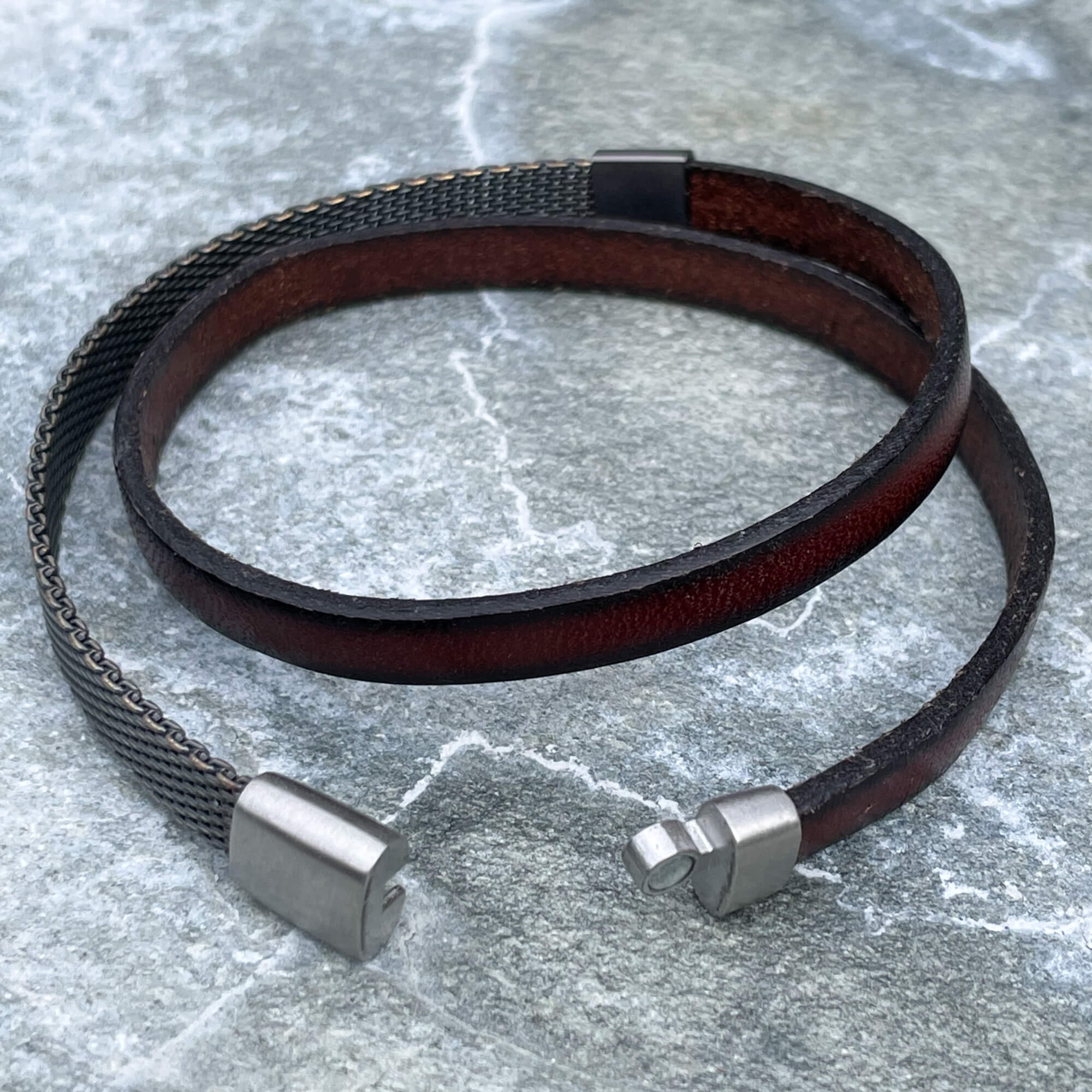 Brown leather double bracelet with braided stainless steel accent