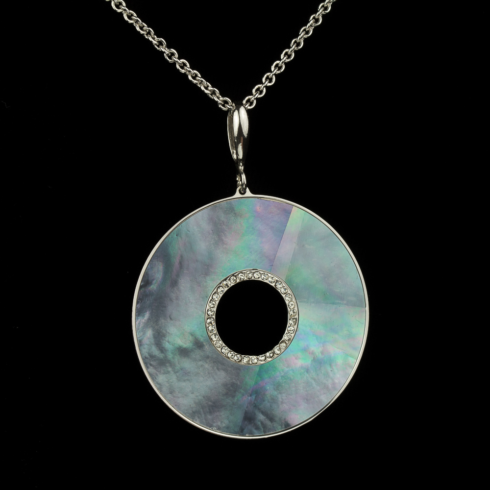 Italian silver pendant necklace with blue mother of pearl